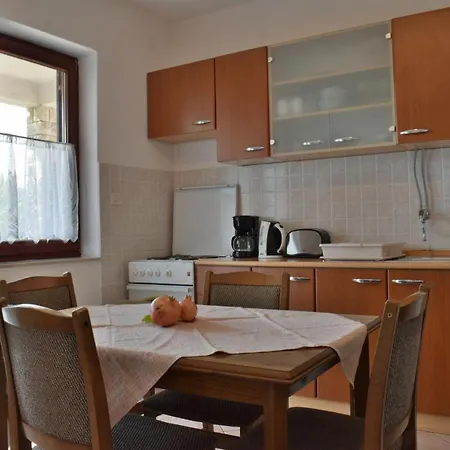 Apartmán Niko Sukošan